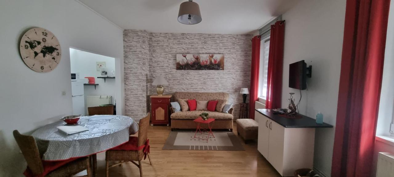 Appartement Meuble Romain Niederbronn-les-Bains Zewnętrze zdjęcie